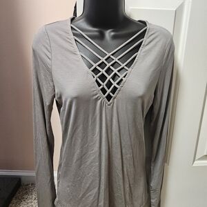BKE Gray Crisscross V-Neck Long Sleeve Top